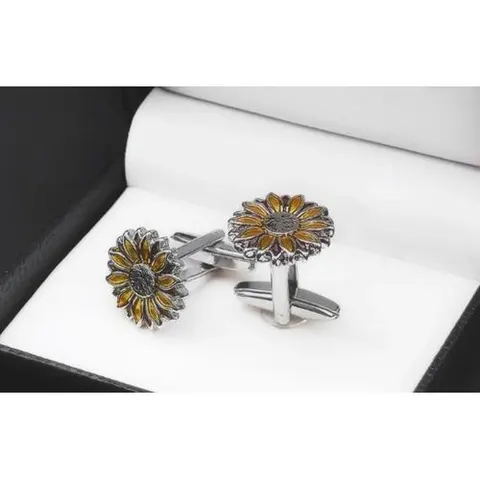 Dy Classic sunflower designed Cufflinks